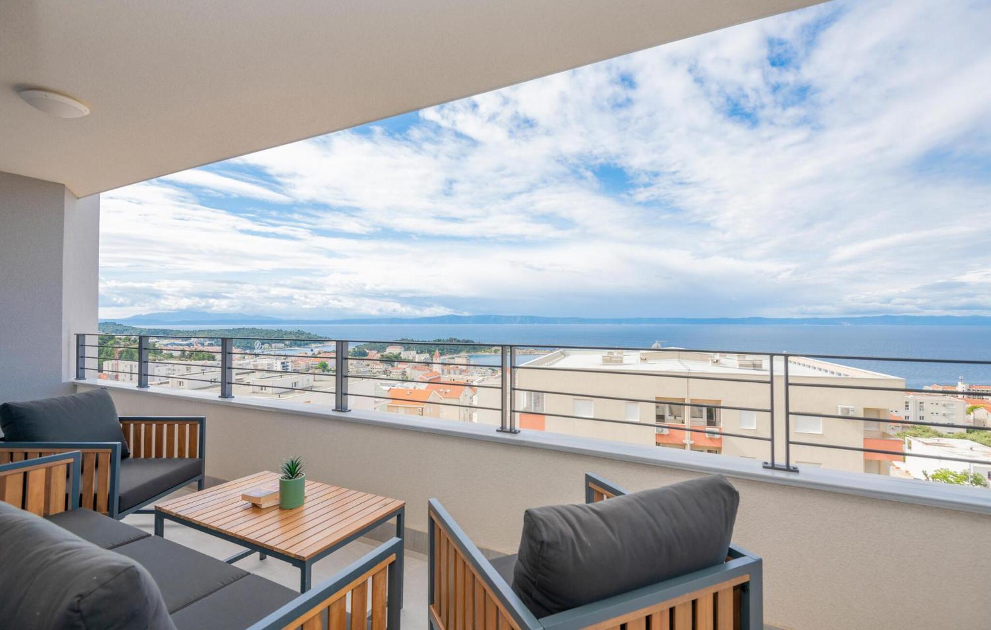 Apartment Lovely In With House Sea View